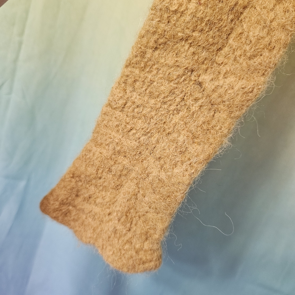 Free People Cropped Popcorn Mustard Yellow Sweater Alpaca / Nylon Blend - Picture 3 of 14